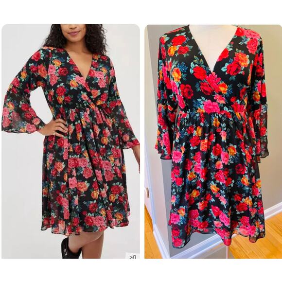 Torrid 2 (2X) Chiffon & Studio Knit Mixed Media Rose Garden Bell Sleeve Dress - Picture 2 of 4